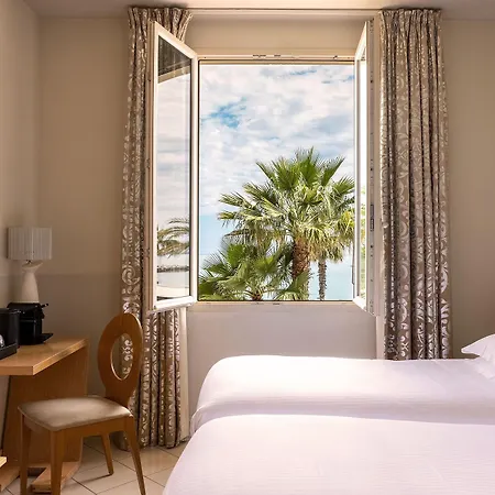Hotel Aeva