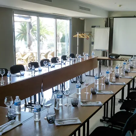 Hotel Aeva