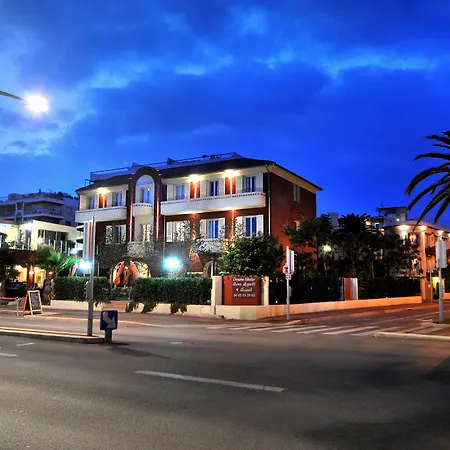 Aeva Hotel 4*